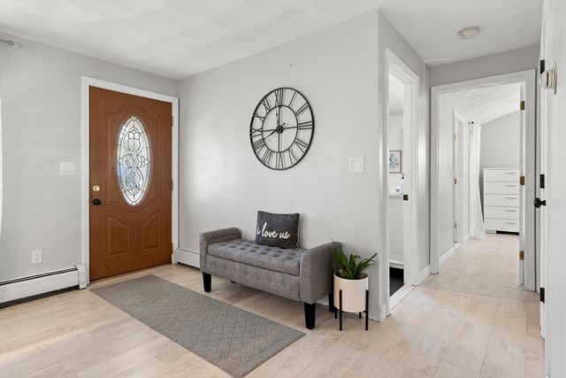 110 Russell St, Peabody, MA 01906