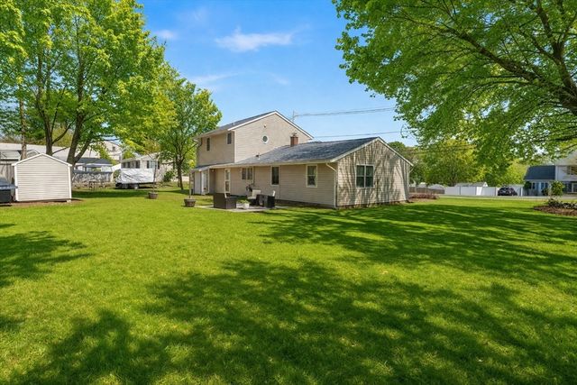 110 Russell St, Peabody, MA 01906