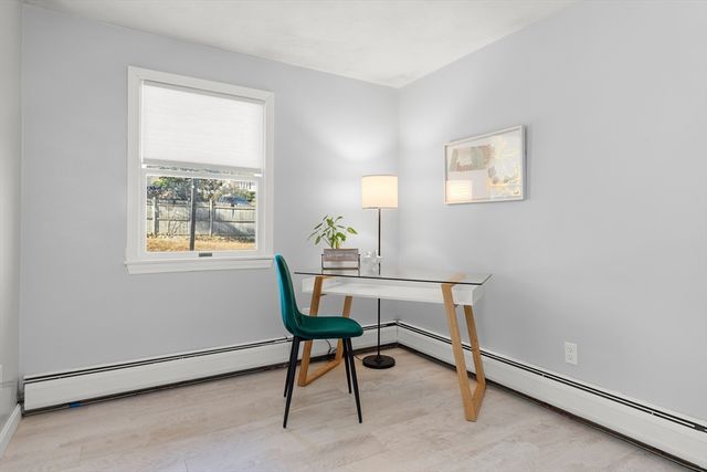 110 Russell St, Peabody, MA 01906