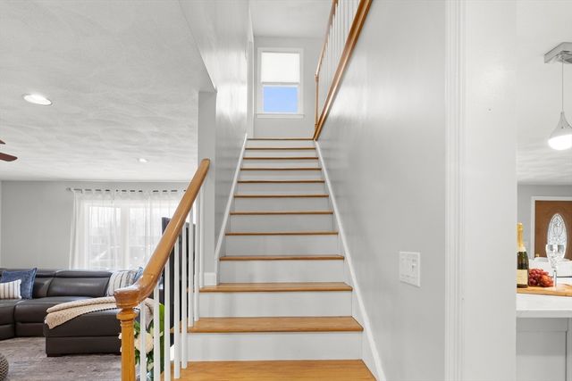 110 Russell St, Peabody, MA 01906