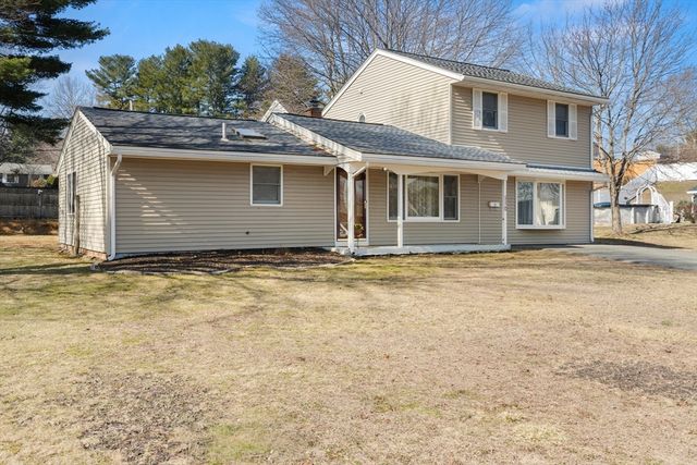 110 Russell St, Peabody, MA 01906