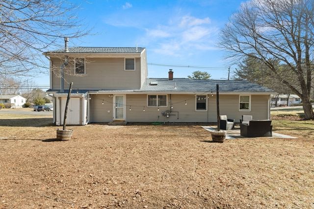 110 Russell St, Peabody, MA 01906