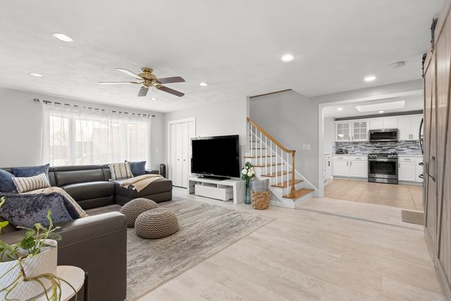 110 Russell St, Peabody, MA 01906