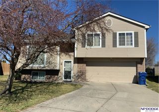 18908 T Circle, Omaha, NE 68135