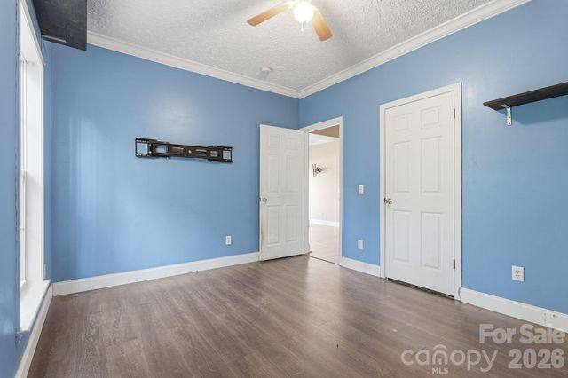 2825 Sweeping Pine Lane, Denver, NC 28037