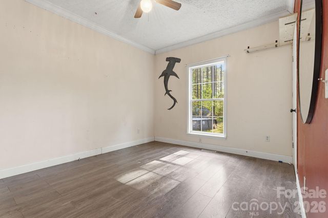 2825 Sweeping Pine Lane, Denver, NC 28037
