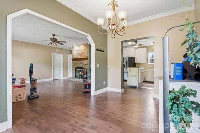 2825 Sweeping Pine Lane, Denver, NC 28037