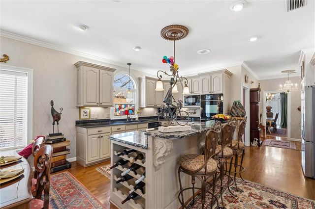 2606 Charleston Oaks Drive E, Mobile, AL 36695