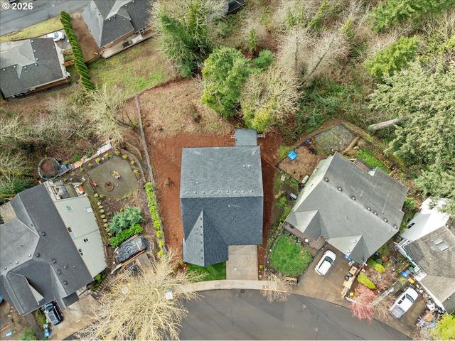 737 Se FOREST GLEN Rd, Estacada, OR 97023