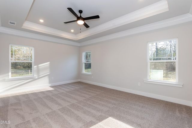 64 Killarney Avenue, Lillington, NC 27546