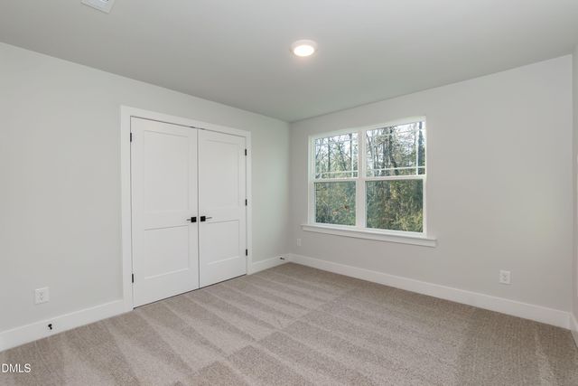 64 Killarney Avenue, Lillington, NC 27546