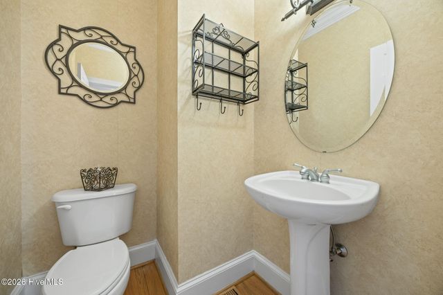 1296 Windbrooke Drive, Grimesland, NC 27837