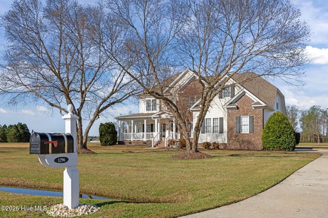 1296 Windbrooke Drive, Grimesland, NC 27837