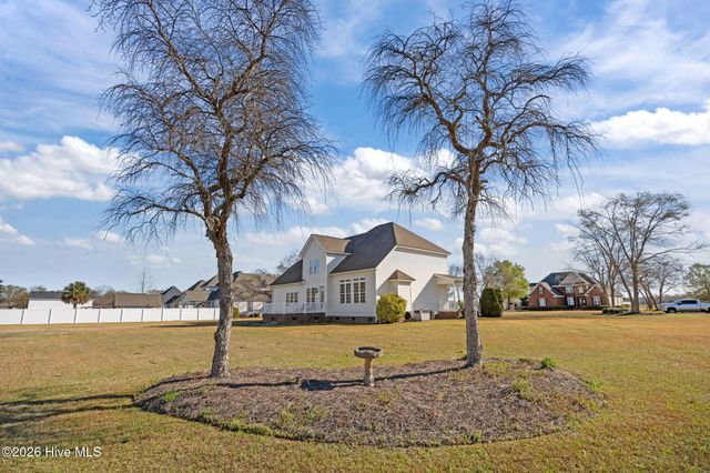 1296 Windbrooke Drive, Grimesland, NC 27837