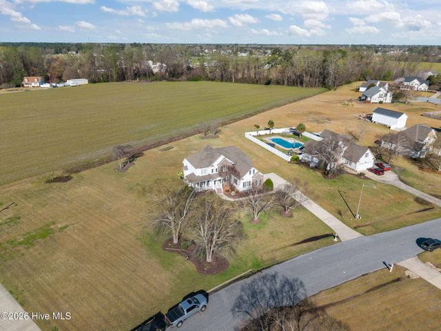 1296 Windbrooke Drive, Grimesland, NC 27837