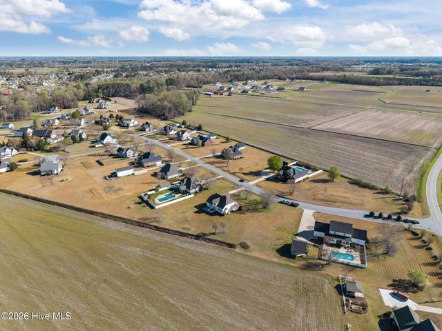 1296 Windbrooke Drive, Grimesland, NC 27837