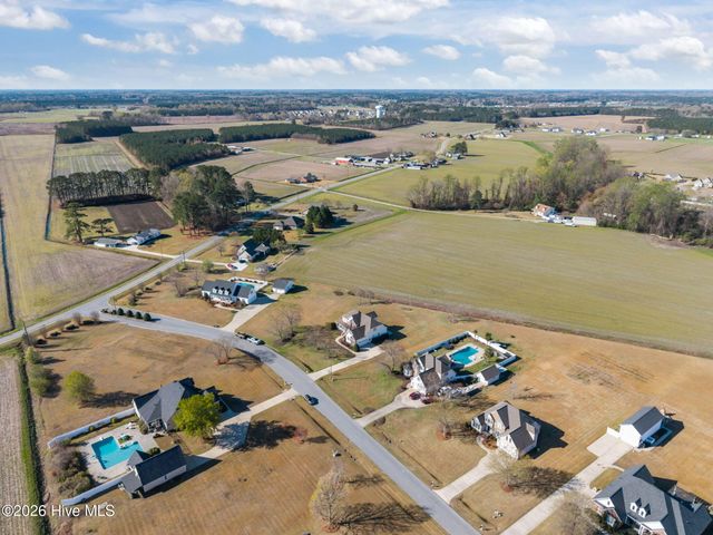 1296 Windbrooke Drive, Grimesland, NC 27837