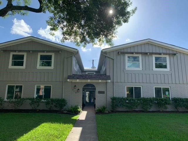 8714 Ilona Lane 6, Houston, TX 77025