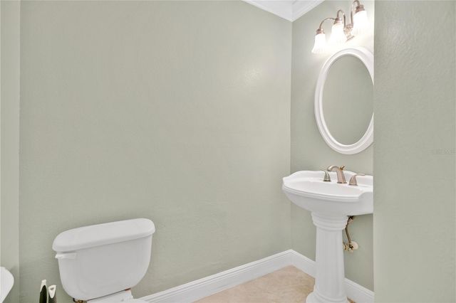 682 ASCOT CIRCLE, Orlando, FL 32825