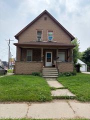 6017 31st AVENUE, Kenosha, WI 53142