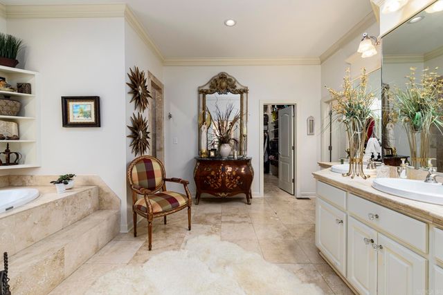 23 CANYON RIDGE COURT, Little Rock, AR 72223