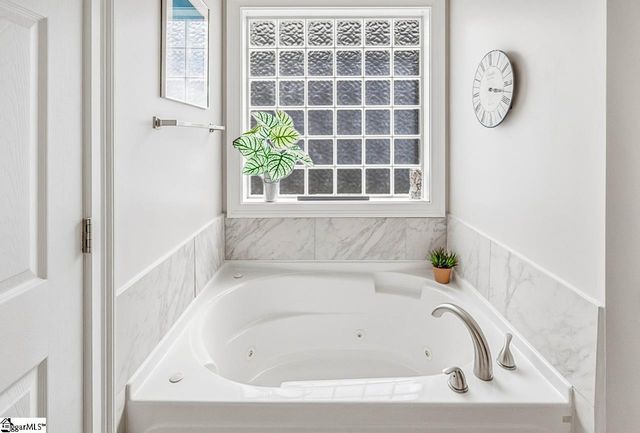 111 Bouchillion Drive, Greenville, SC 29615