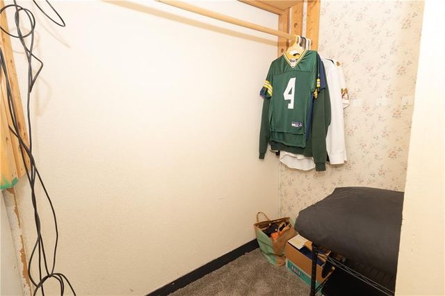 703 E 4th Street, Cherryvale, KS 67335