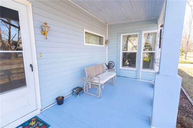 703 E 4th Street, Cherryvale, KS 67335