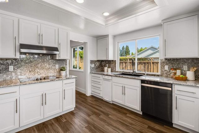 9980 Mangos Dr., San Ramon, CA 94583