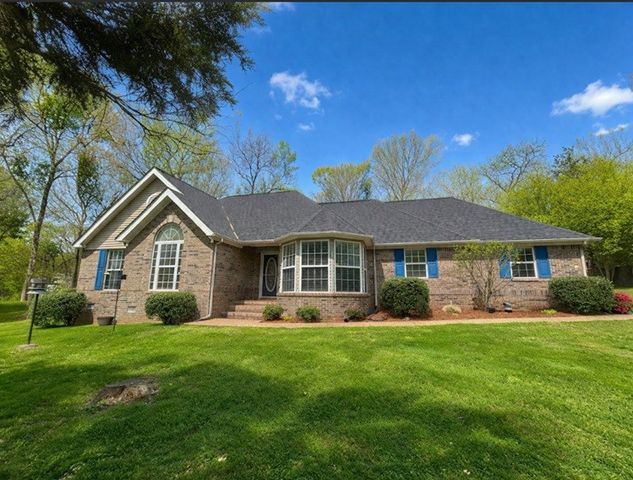 1728 Vp Lunn Dr, Spring Hill, TN 37174