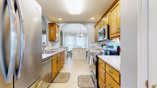 1728 Vp Lunn Dr, Spring Hill, TN 37174