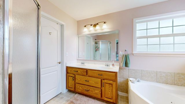 1728 Vp Lunn Dr, Spring Hill, TN 37174