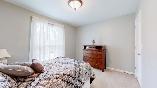 1728 Vp Lunn Dr, Spring Hill, TN 37174