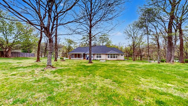1728 Vp Lunn Dr, Spring Hill, TN 37174