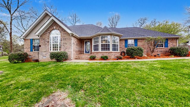 1728 Vp Lunn Dr, Spring Hill, TN 37174