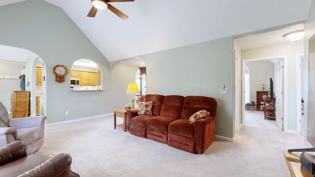 1728 Vp Lunn Dr, Spring Hill, TN 37174