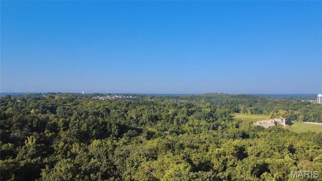 1651 Crystal Heights Road, Festus, MO 63028