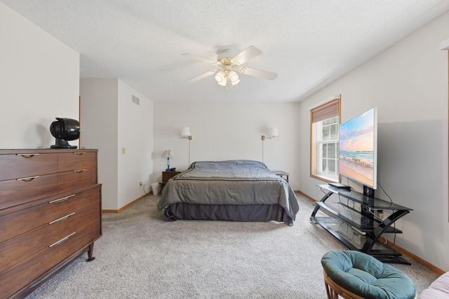 9617 Alvarado Lane N, Maple Grove, MN 55311