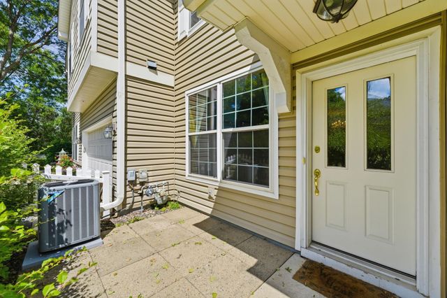 9617 Alvarado Lane N, Maple Grove, MN 55311