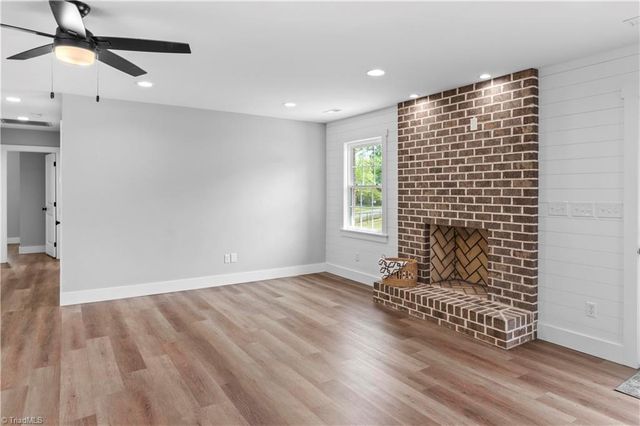 2401 White Horn Road, Kernersville, NC 27284