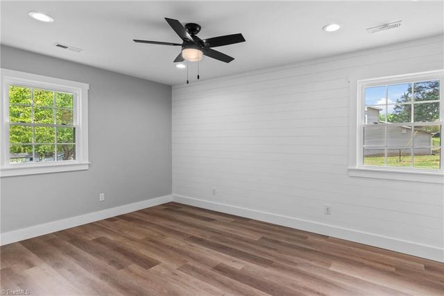 2401 White Horn Road, Kernersville, NC 27284