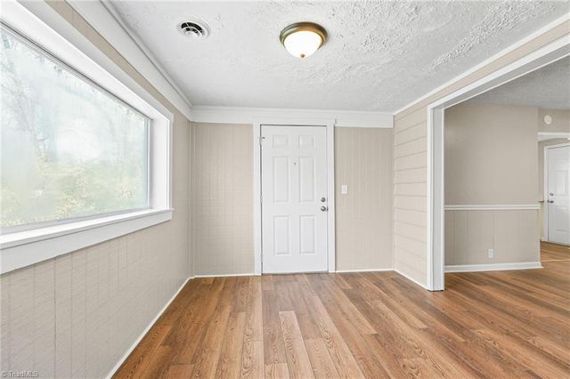 168 Anns Drive, Thomasville, NC 27360