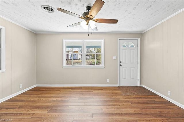 168 Anns Drive, Thomasville, NC 27360