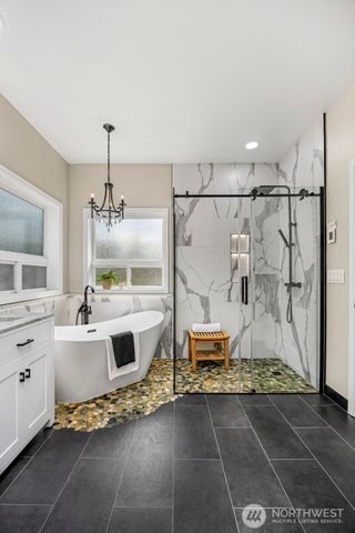 4455 Lakeview Court NW, Bremerton, WA 98312