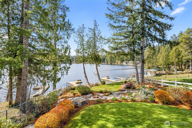 4455 Lakeview Court NW, Bremerton, WA 98312