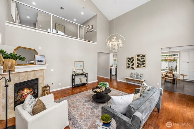 4455 Lakeview Court NW, Bremerton, WA 98312