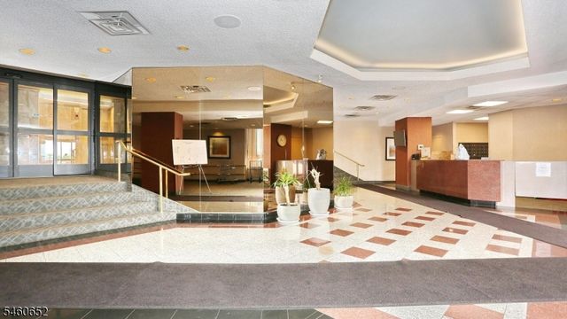 1328 Harmon Cove Tower, Secaucus Town, NJ 07094