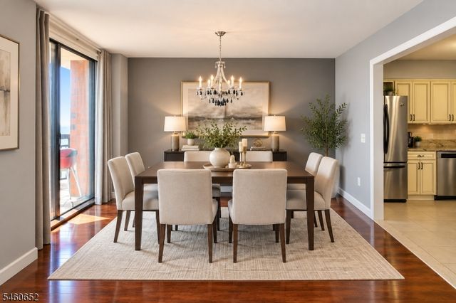1328 Harmon Cove Tower, Secaucus Town, NJ 07094