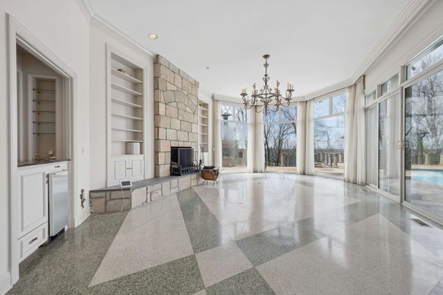 515 Hillwood Blvd, Nashville, TN 37205