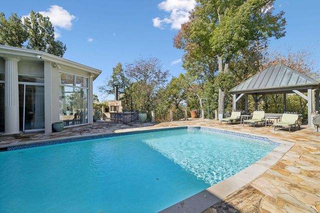 515 Hillwood Blvd, Nashville, TN 37205